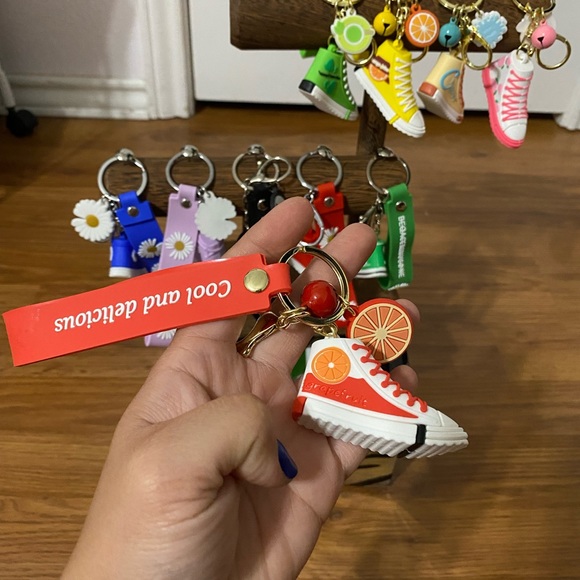 Key chain - Picture 3 of 10